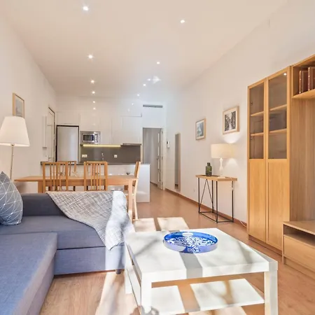 Cozy With Ensuite 11 Apartmán *
