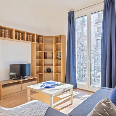 Cozy With Ensuite 11