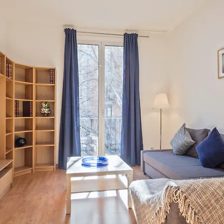 Cozy With Ensuite 11 Barcelona
